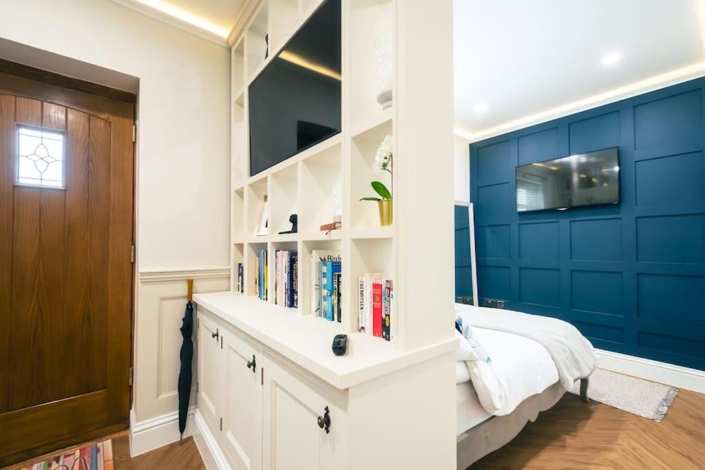 The Former New Apartment *